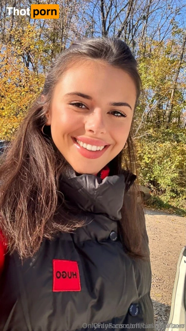 luna_amberr 16582797