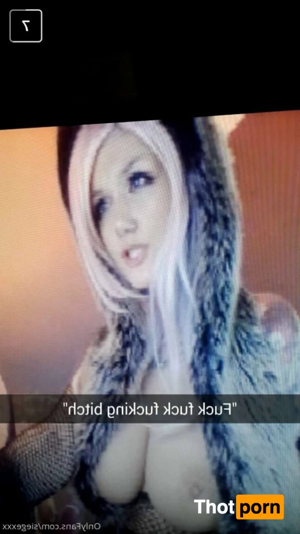 🌸Tattooed Waifu🌸 6370392