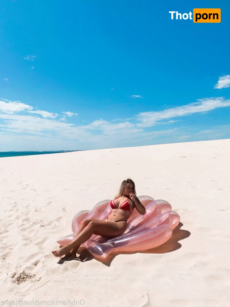 Sleeping Dragon 1097638