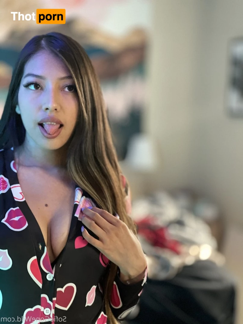 Sofie🦋💕GoneWild 1098886