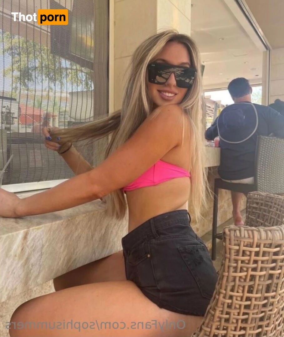 📚 Naughty Librarian 📚 11926117