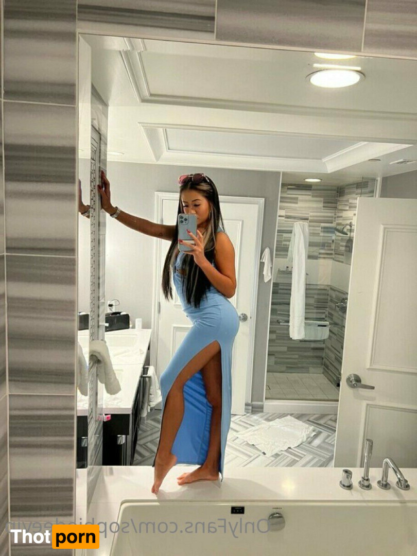 SophieDeevip 16557278