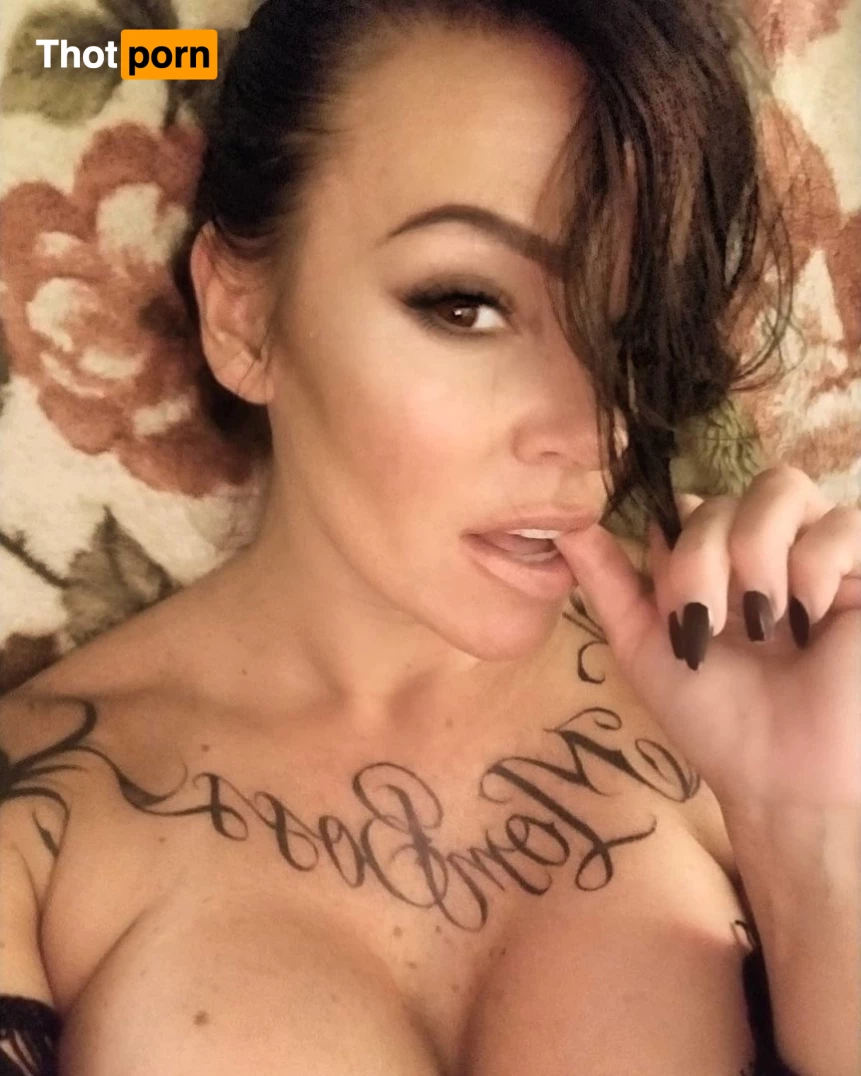 Tara Caballero 1153373