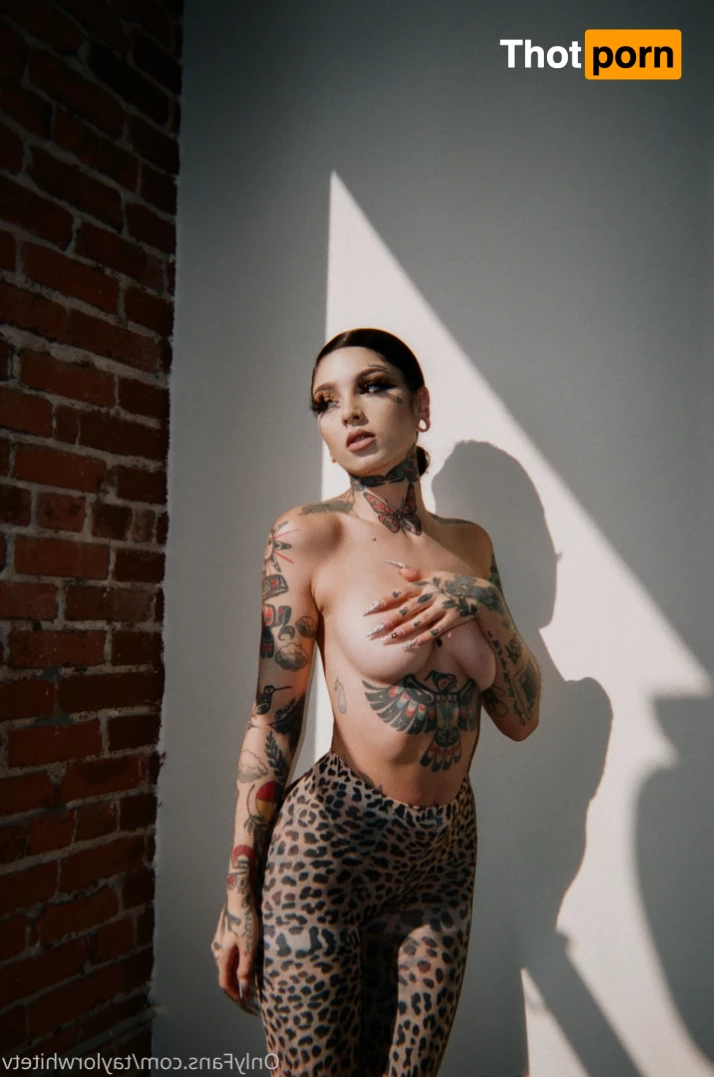 Taylor white 9639732