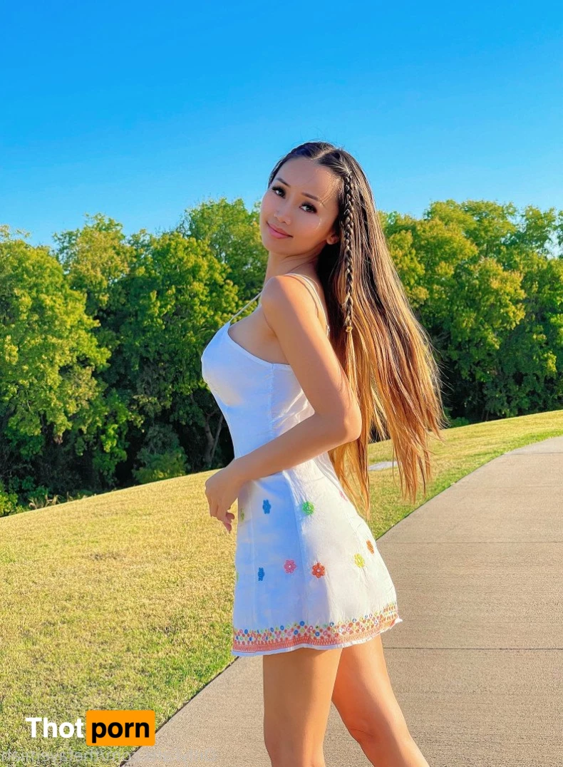 🐳Faye Miah 3943246