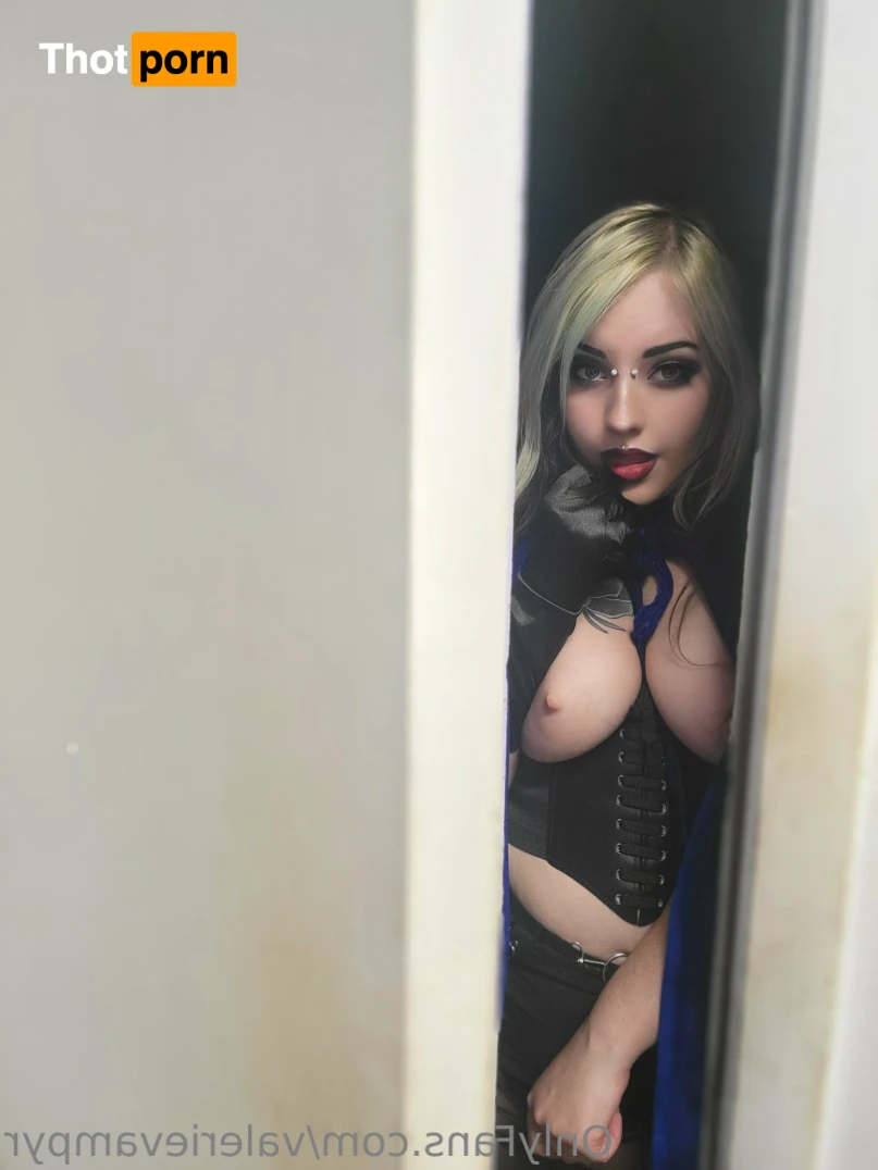 Valerie Vampyr 12937775