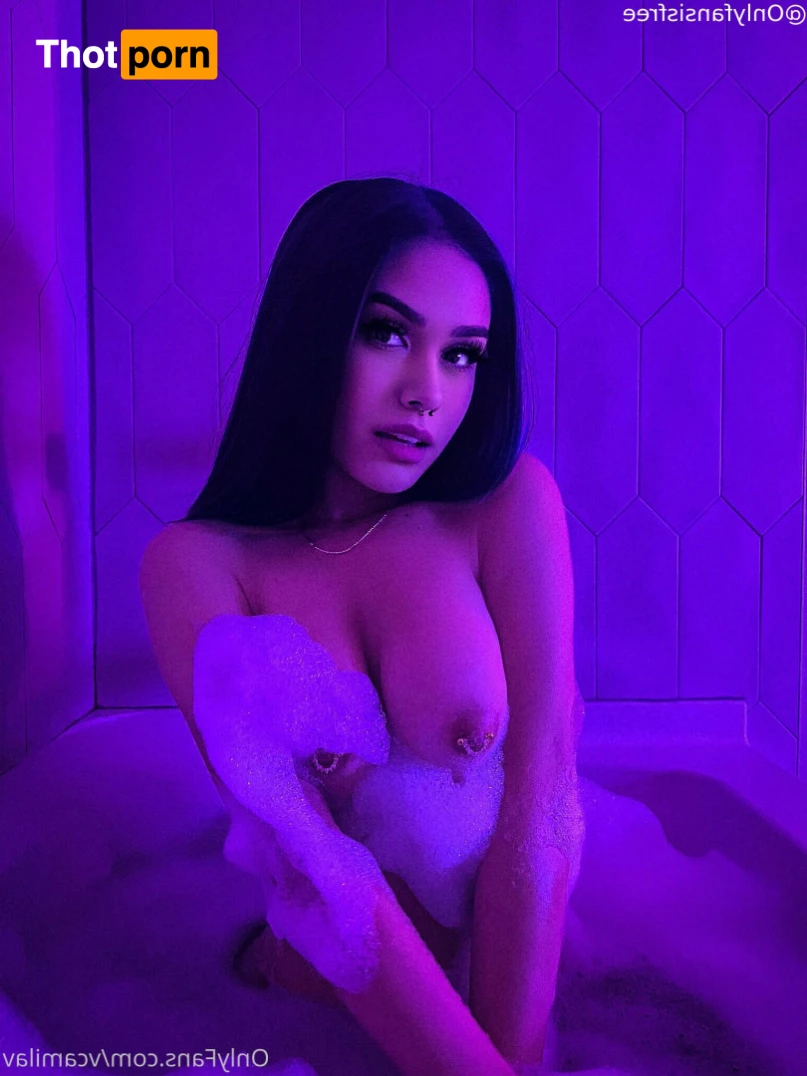 Camila Valentina 9951676