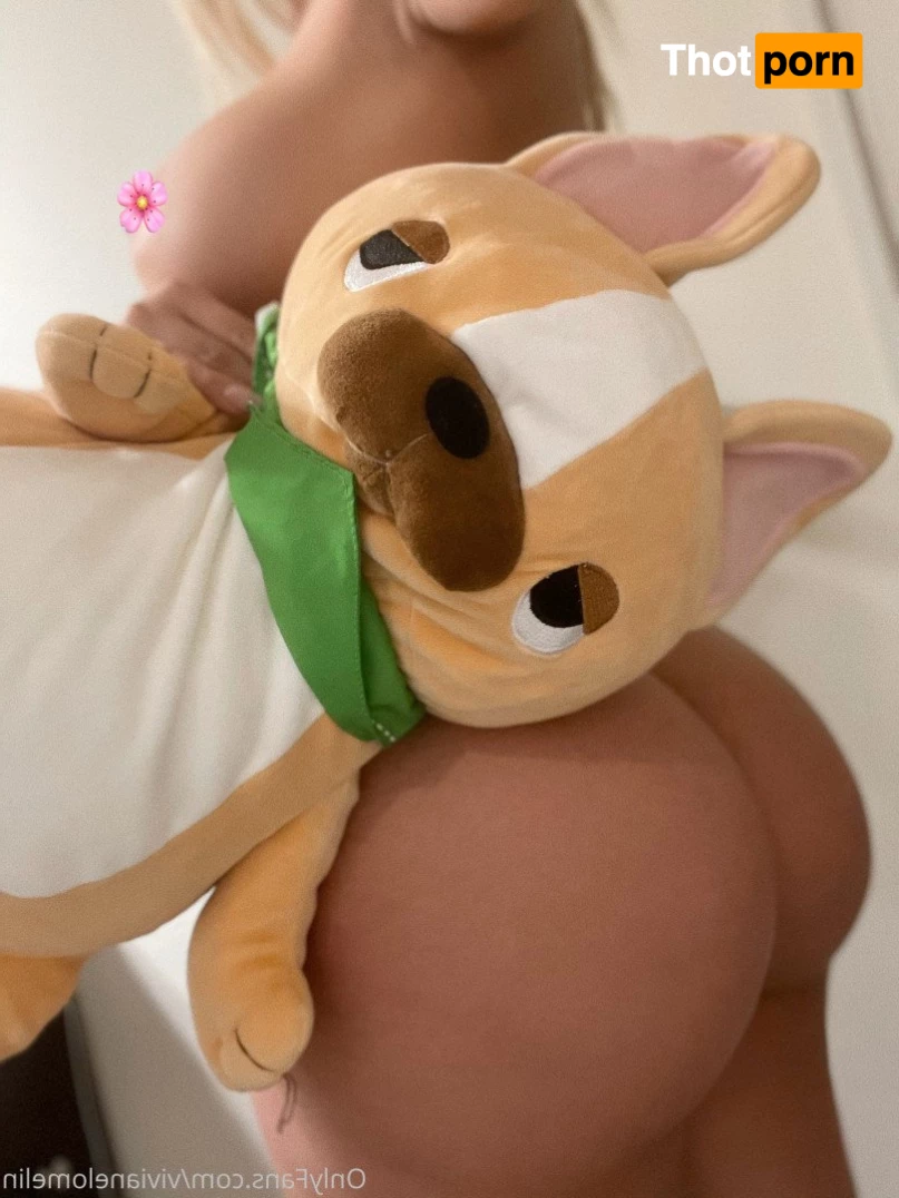 Viviané 🍭 1502409