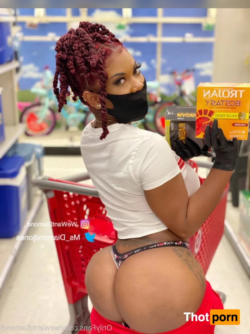 Diamond Jones 1235891