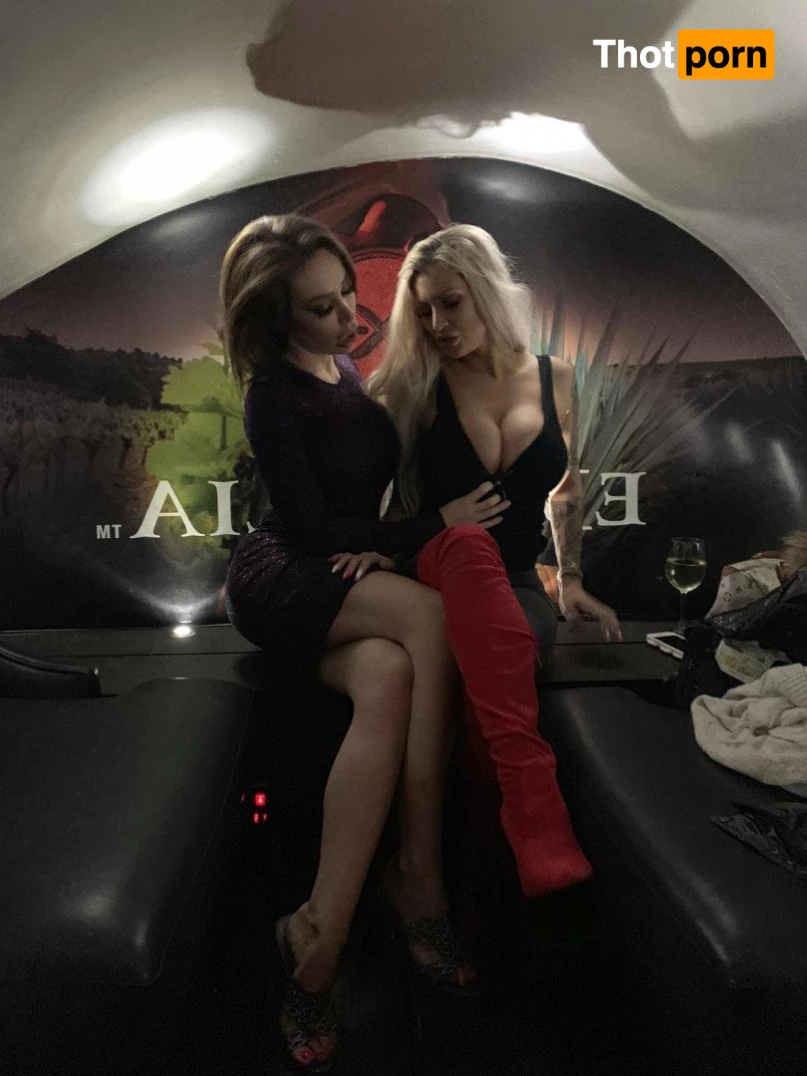 Miss Brooklyn Blue 1250363