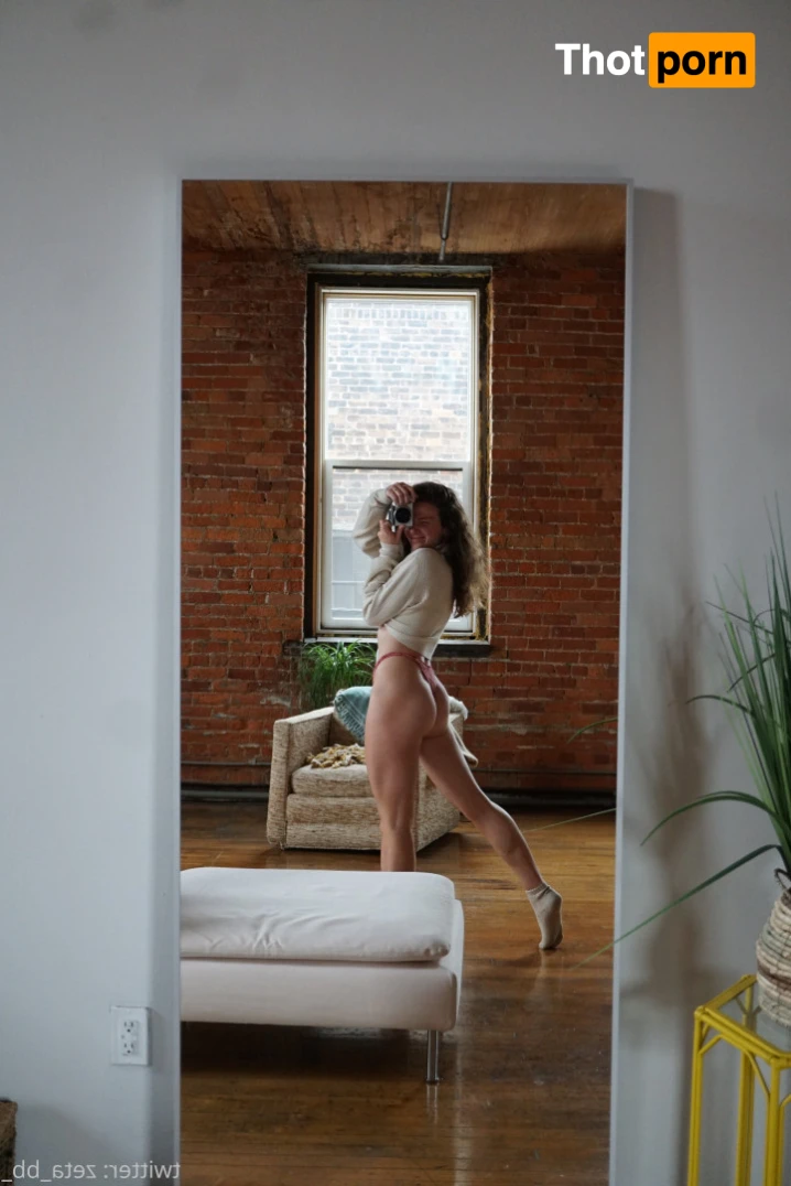 zeta ｡･:*:･ﾟ 12486550