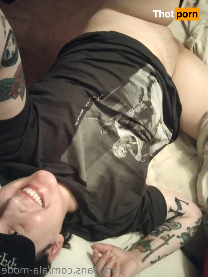 ✨ Ean Ovum ✨ 16250649