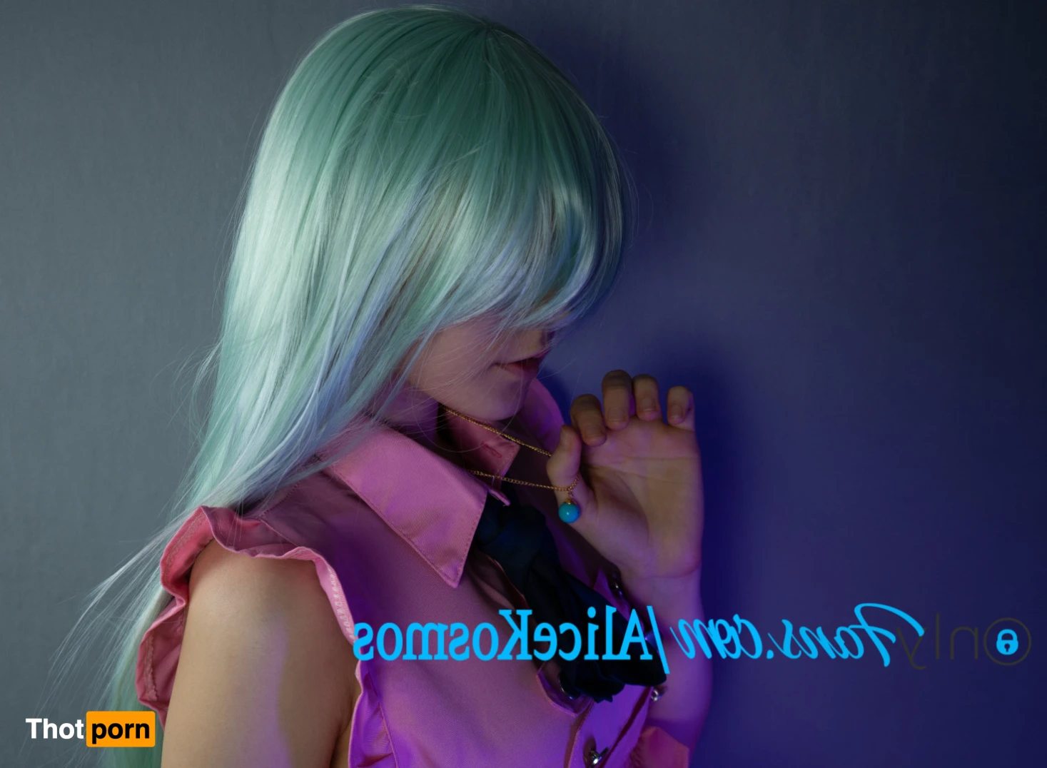 Alice_Kosmos 16249304