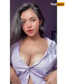 1898639