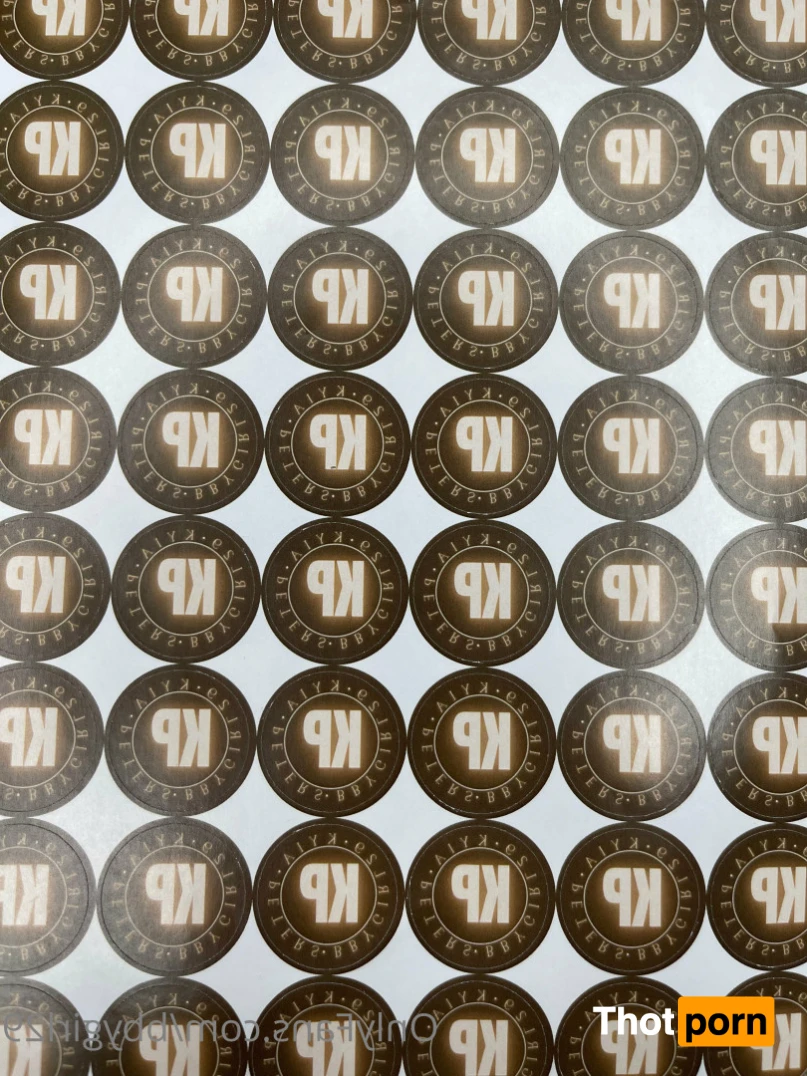 KYIA PETERS 11194340