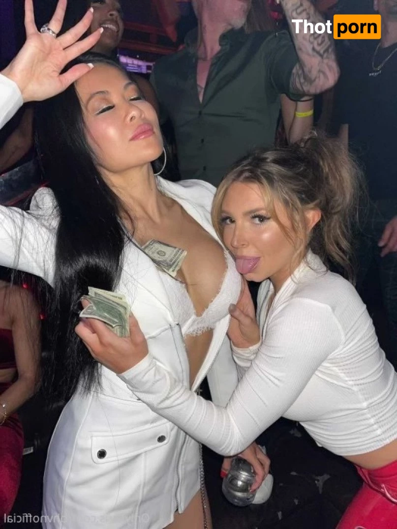 Lauren Wild💘🤤 1541338