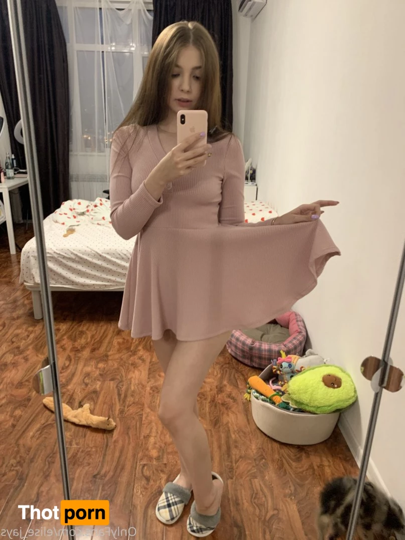 Elizabeth 🌸 1567695