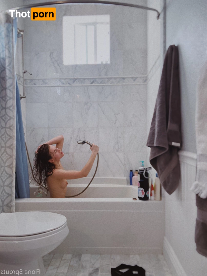 Fiona Sprouts 🌱(they/him) not a girl 6166012