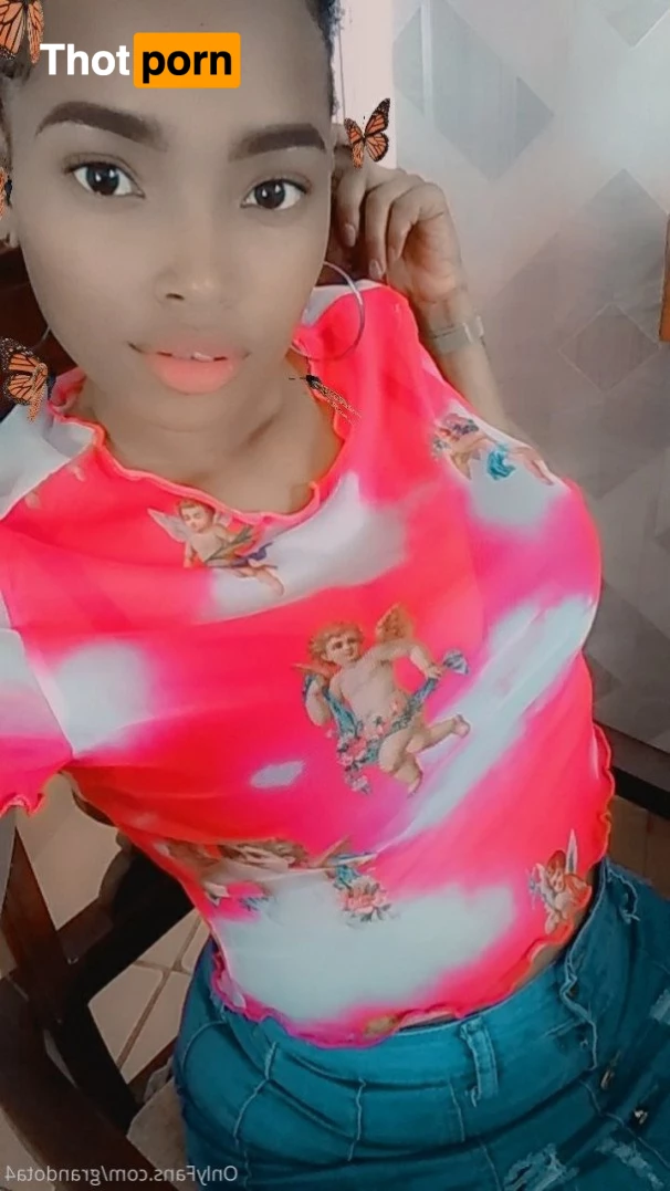 Grandota Dominican Baby 1581835