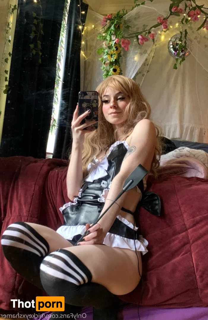 hickey shamer 🖤 1589650