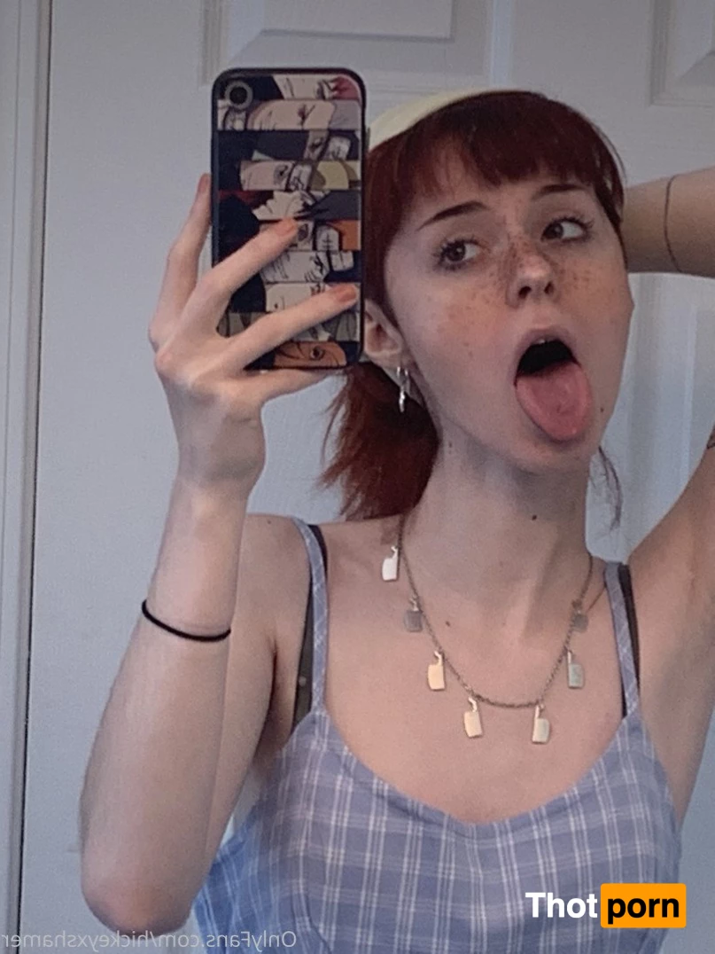 hickey shamer 🖤 1589715