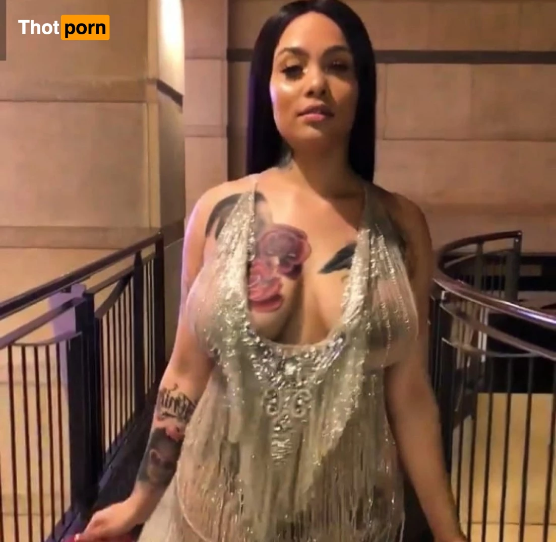 SaraGold ✨✨✨✨ 1592672