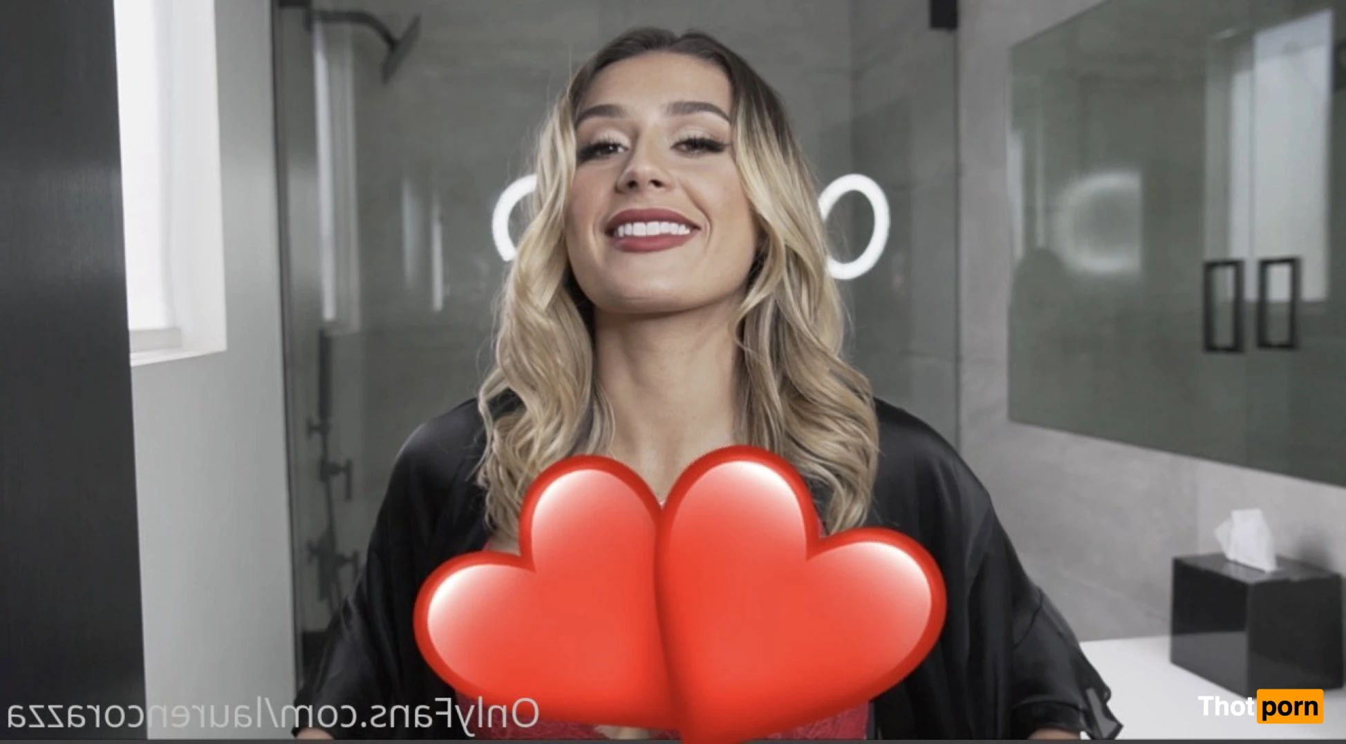 🦋Lauren Corazza🦋 15563855