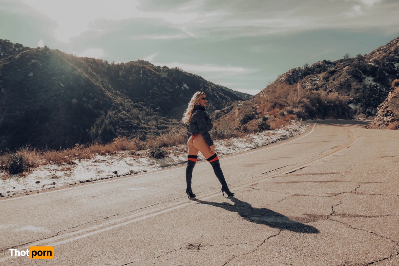 🦋Lauren Corazza🦋 15568066