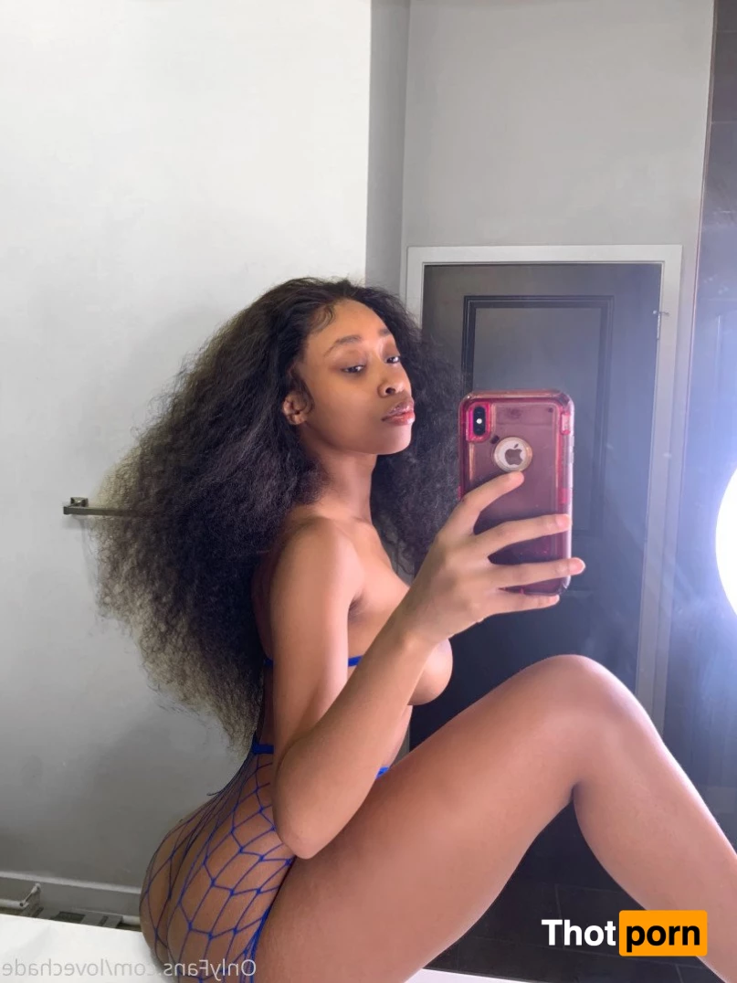 Lovechade 🇻🇮 1694891