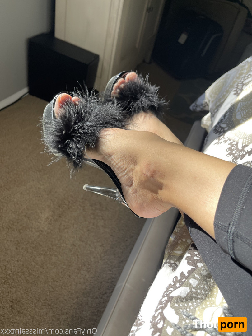 Samantha Saint 16566844