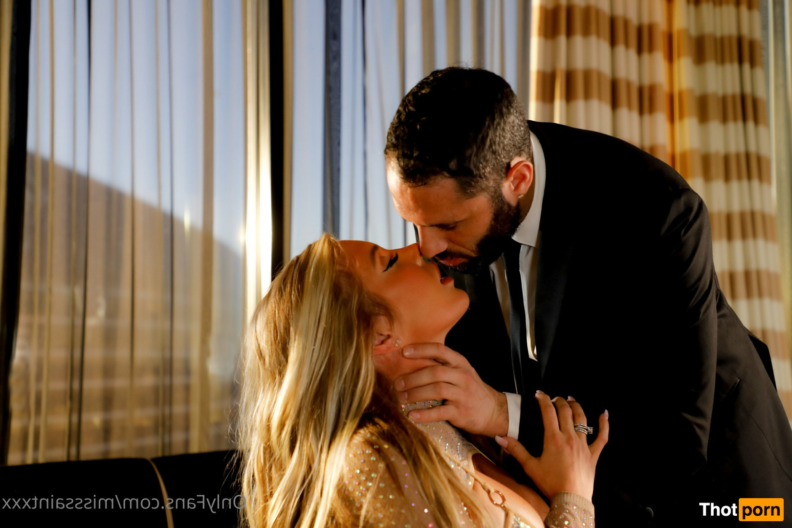 Samantha Saint 16567153