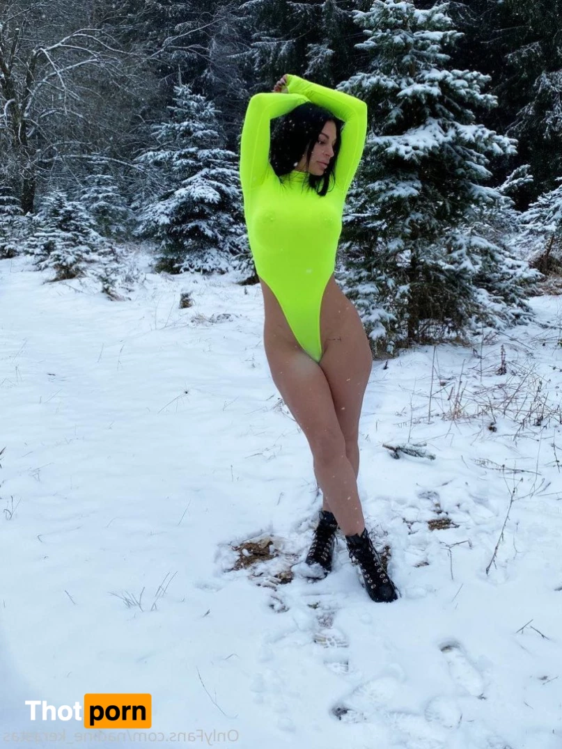 Nadine_KerastasTV 1762455