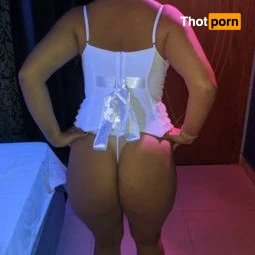 Bella Casada Hotwife