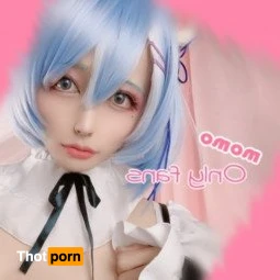 momo JP cosplay