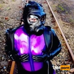 Heavyrubberette_free