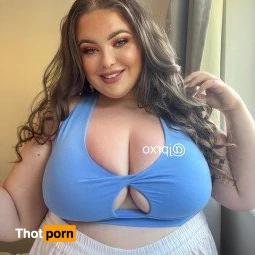 JENNY!! 💗 FREE PAGE