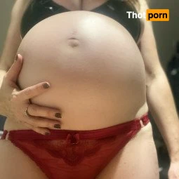 Pregnant English Rose