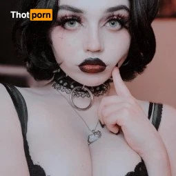 Queen Nephilim
