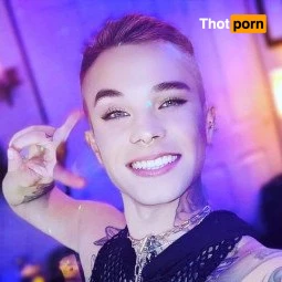 Josie Vogue (JJ)- #femboy #exhibitionist