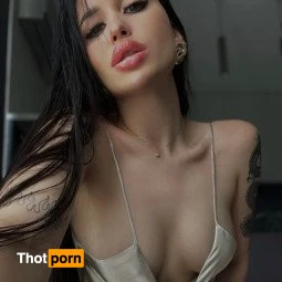 🤍 𝑨𝒍𝒚𝑯𝒐𝒏𝒆𝒚 🤍