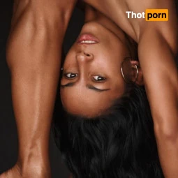 LAETITIA MODEL - FREE