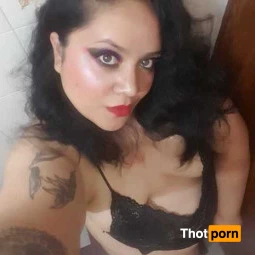 La Sanders 🔥🍑💀🌹