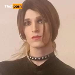 Sissy Britney Chaste