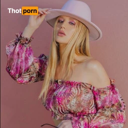 💖꧁༺Sophia ༻꧂💖