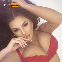 𝓙𝓮𝓼𝓼𝓲𝓬𝓪𝓪𝓪