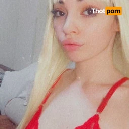 🍒🄻🅄🅉 🄶🄾🄳🄳🄴🅂🍒