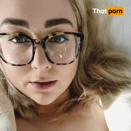 ★ 𝚉𝚊𝚗𝚍𝚛𝚒𝚊 𝙻𝚢𝚗𝚗𝚎 ★ ℂ𝕦𝕞 ℚ𝕦𝕖𝕖𝕟