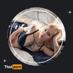 YOUR FRENCH CANADIAN GF!!