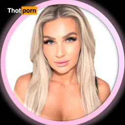 Andi Avalon (Two Cherrys 🍒)