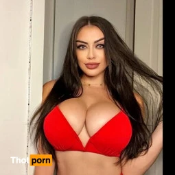 Mariella Mae 🍒 mariellamaexo OnlyFans leaked on Thotporn 